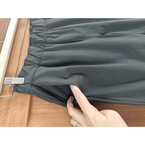 Vuori Miles Ankle Pant Mid Rise in Ash Gray Women’s size XS - Picture 4 of 15